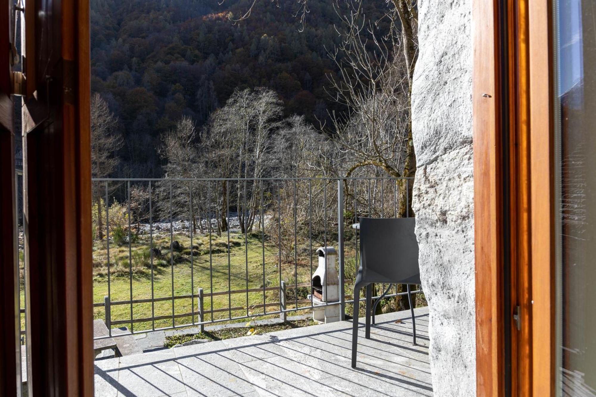 Verzasca Lodge Elma Sonogno Exterior photo